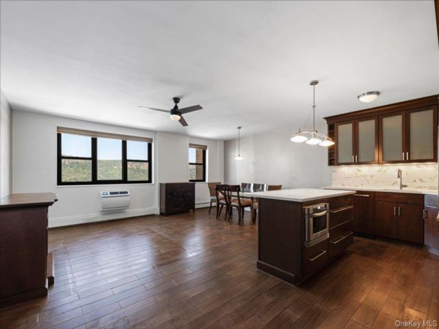  1 BR,  1.00 BTH &nbsp;Other style home in Yonkers