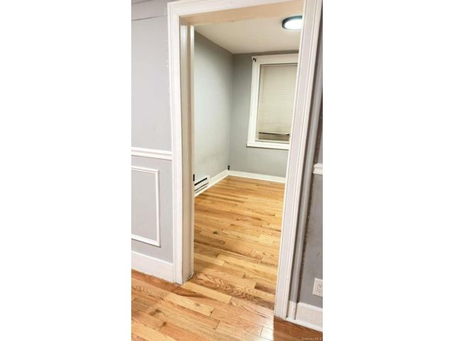  2 BR,  1.00 BTH &nbsp;Ranch style home in Long Beach