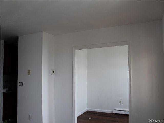 [PHOTO]