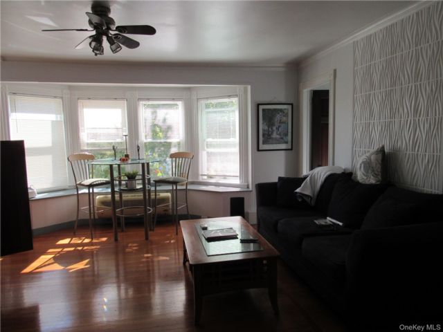  1 BR,  1.00 BTH &nbsp;Other style home in Westhampton Beach