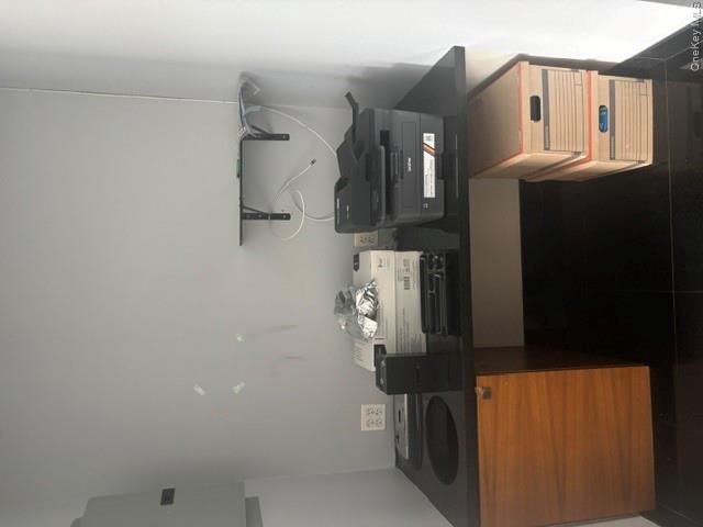 [PHOTO]