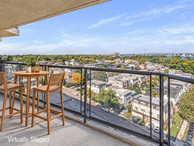 [Bayside Real Estate, listing number 7350977]