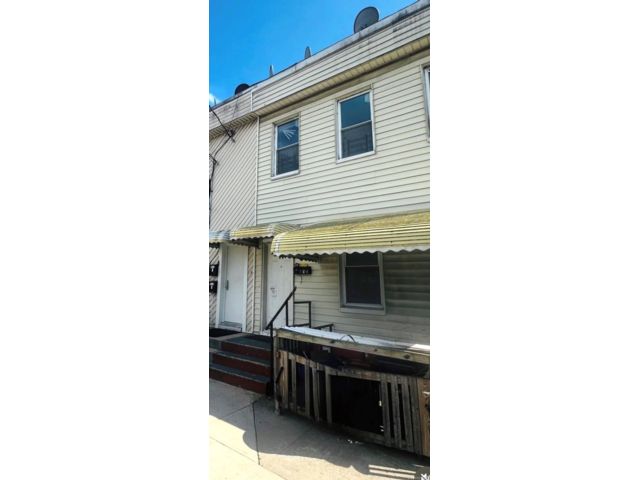  3 BR,  1.00 BTH &nbsp;Other style home in Queens Village