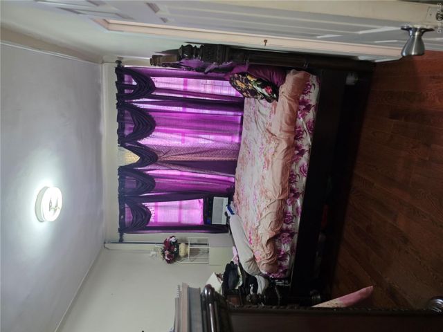 [PHOTO]