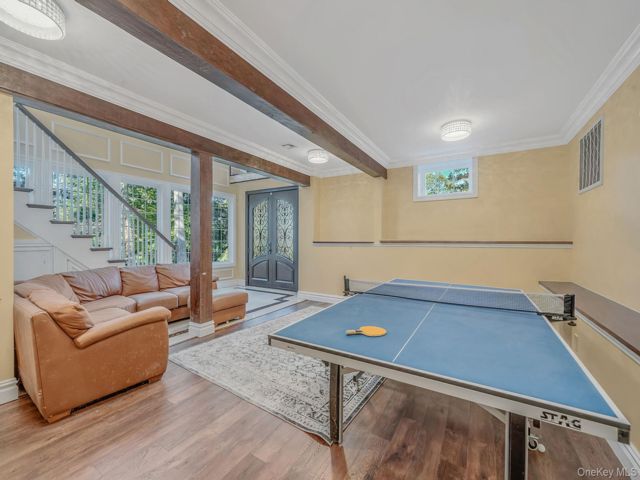 [PHOTO]