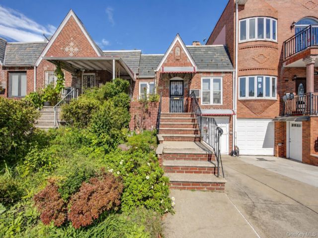 [Flushing Real Estate, listing number 7352003]
