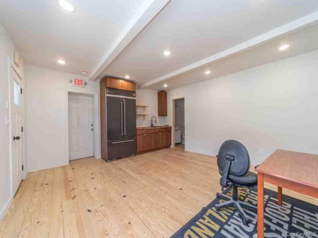 Studio,  0.00 BTH &nbsp;Commercial style home in Ellenville