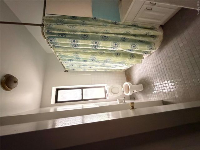 [PHOTO]