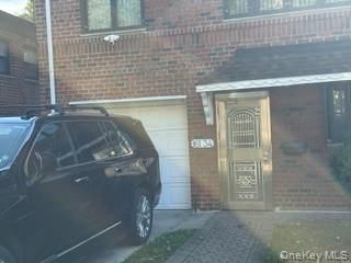  1 BR,  1.00 BTH &nbsp;Other style home in Flushing