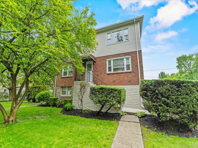  3 BR,  1.00 BTH &nbsp;A-frame style home in Yonkers