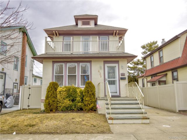  2 BR,  1.00 BTH &nbsp;Other style home in Long Beach