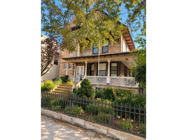 Studio,  0.00 BTH &nbsp;House style home in Bath Beach