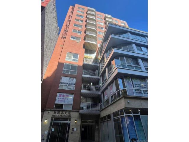  2 BR,  2.00 BTH &nbsp;Other style home in New York (manhattan)