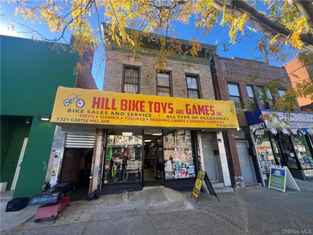 Studio,  0.00 BTH &nbsp;Commercial style home in Parkchester