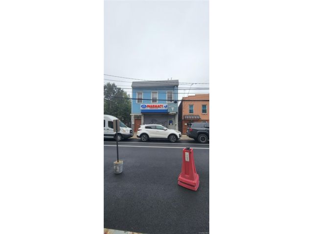 [PHOTO]