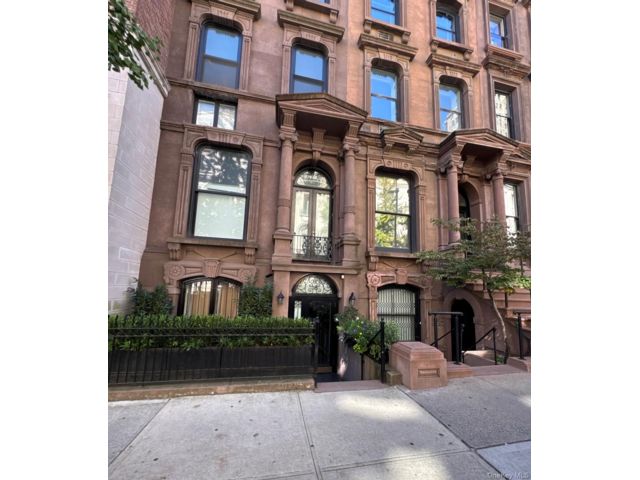  1 BR,  1.00 BTH &nbsp;Other style home in New York (manhattan)