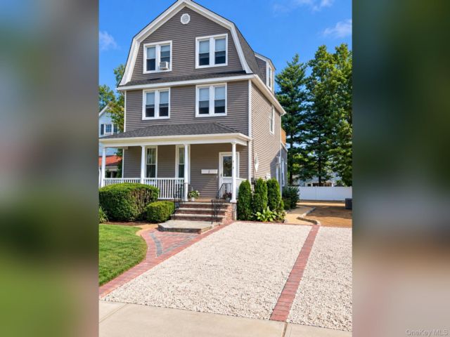  3 BR,  1.00 BTH &nbsp;A-frame style home in Bellmore