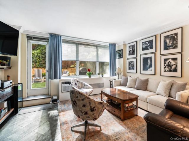  1 BR,  1.00 BTH &nbsp;Other style home in New York (manhattan)