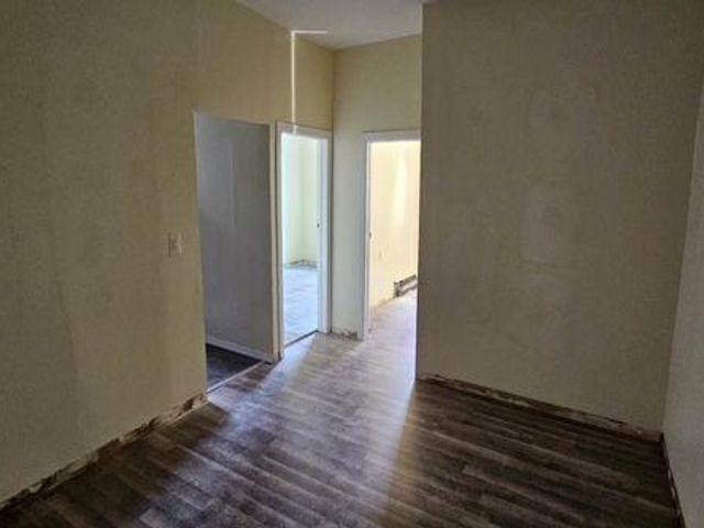 [PHOTO]