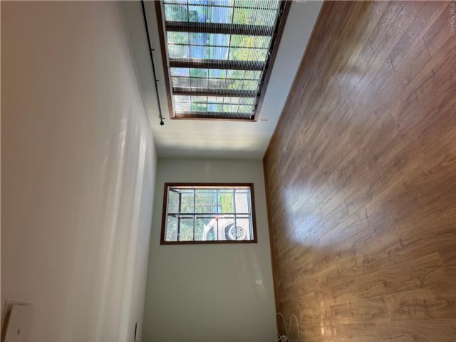  4 BR,  2.00 BTH &nbsp;Ranch style home in Smithtown