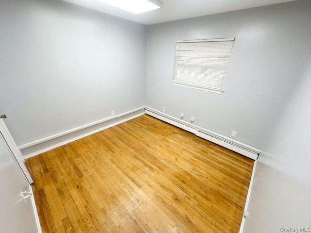 [PHOTO]