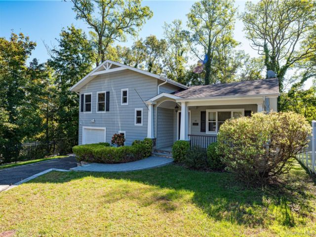 [Huntington Real Estate, listing number 7354396]