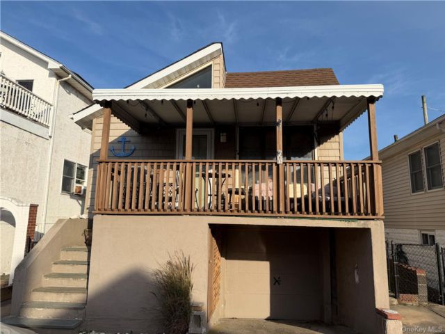 2 BR,  1.00 BTH &nbsp;Other style home in Long Beach