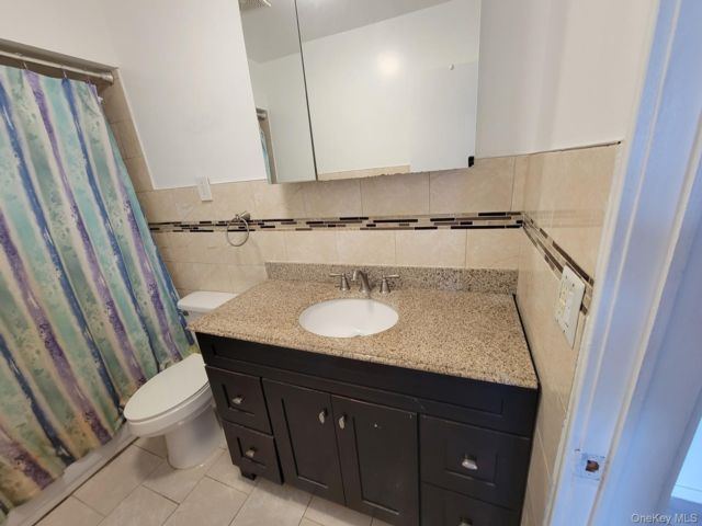 [PHOTO]