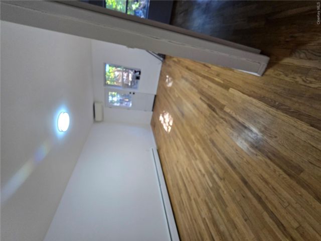 [PHOTO]
