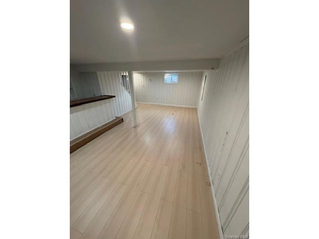[PHOTO]
