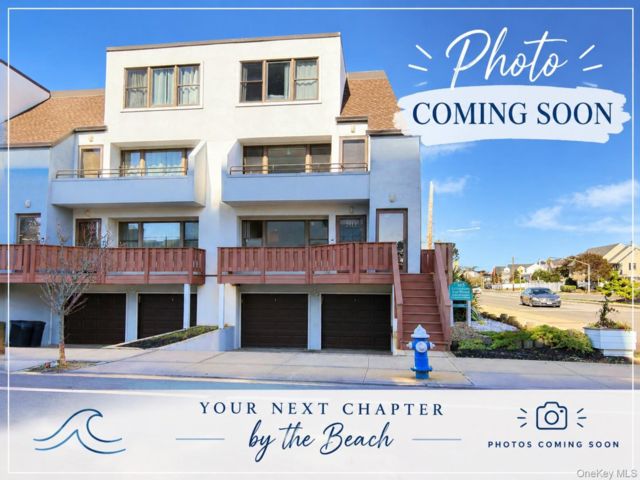  2 BR,  2.00 BTH &nbsp;Condo style home in Long Beach