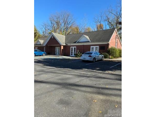 Studio,  0.00 BTH &nbsp;House style home in New Windsor
