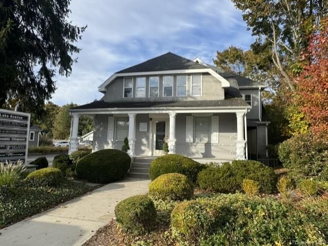 [Saint James Real Estate, listing number 7356541]