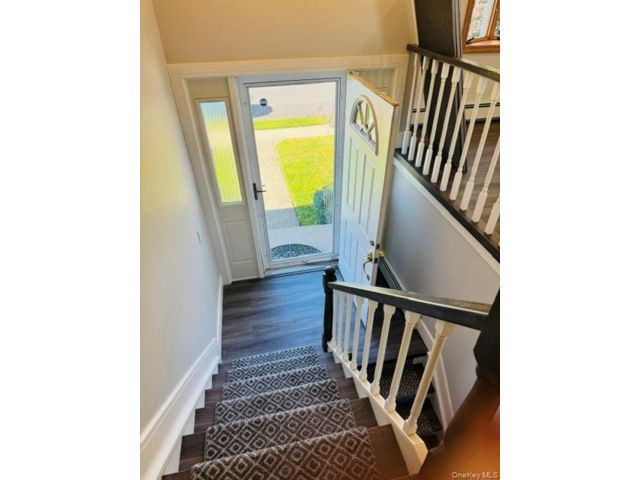  3 BR,  1.00 BTH &nbsp;Hi ranch style home in East Meadow