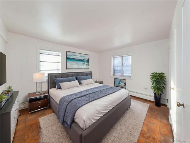 2 BR,  2.00 BTH &nbsp;Other style home in Corona