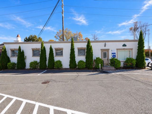 Studio,  0.00 BTH &nbsp;House style home in Malverne