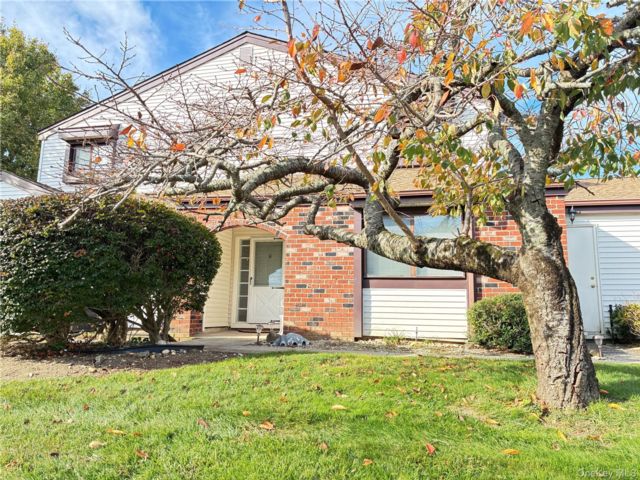 [Saint James Real Estate, listing number 7357272]